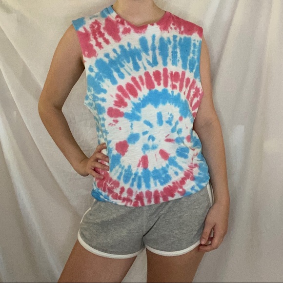 NWT America Red White & Blue Tye Dye Muscle Tank - Picture 2 of 9